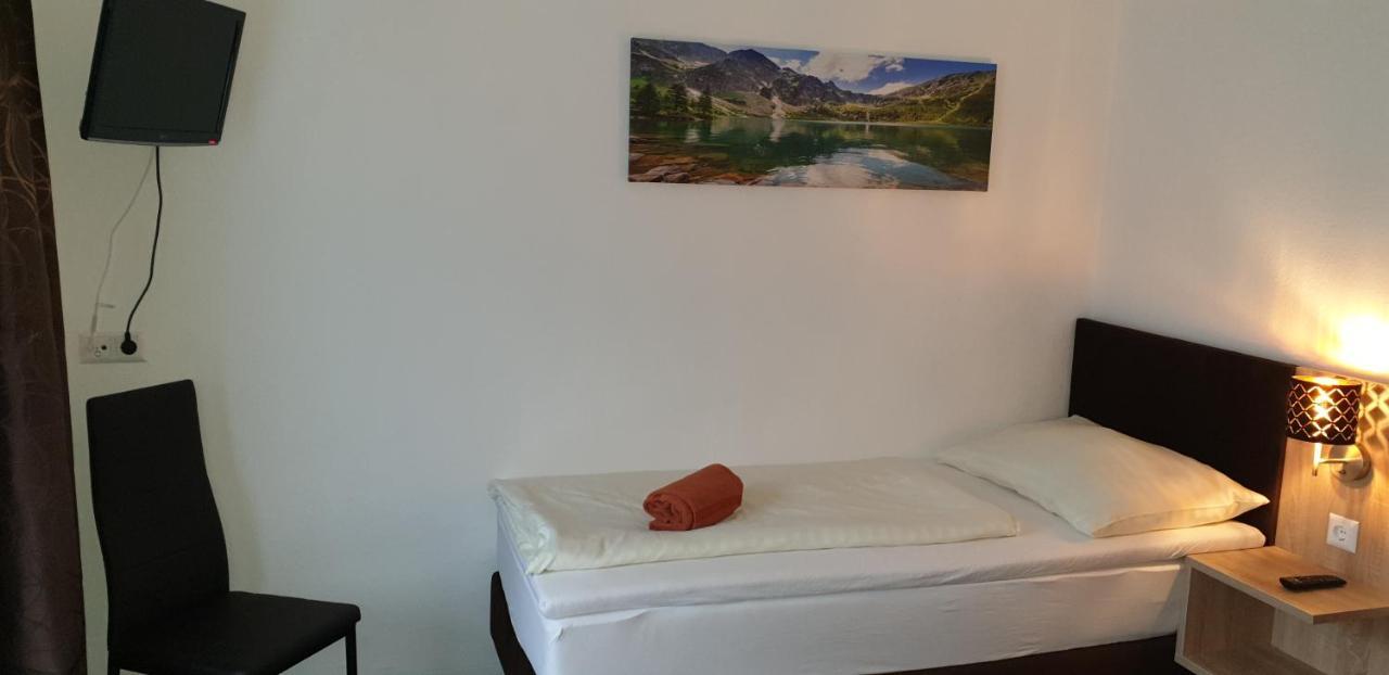 Haus Kira Hotel บาดฮอฟกัสไตน์ ภายนอก รูปภาพ